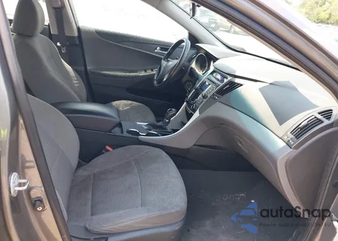 2011 Hyundai Sonata Gls from USA, damaged, VIN 5NPEB4AC9BH046819